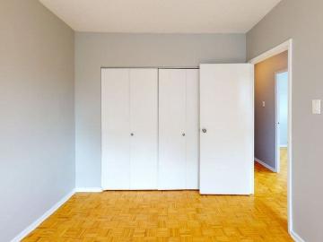Regency Court Apartments 2 Bedroom Apartment for Rent at 2231/2247 Walkley Rd, Ottawa, ON K1G None Sheffield Glen