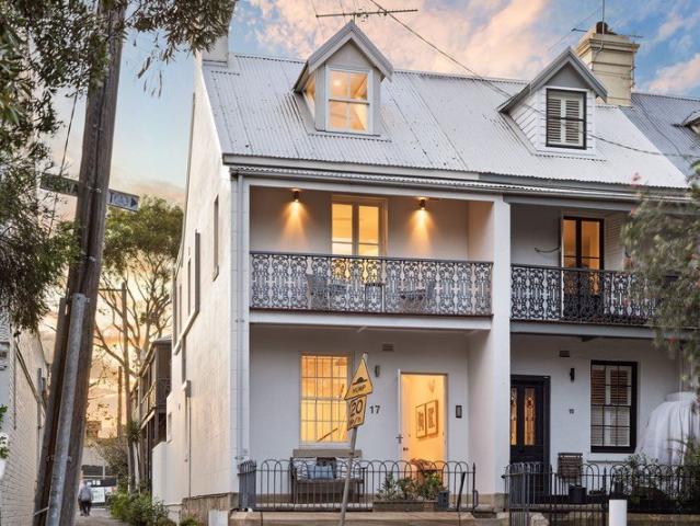 Regency elegance meets harbourside tranquility