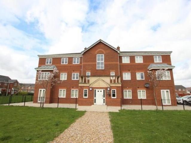 Regency Square, Warrington WA5, 2 bed flat to rent, £850 pcm | PrimeLocation