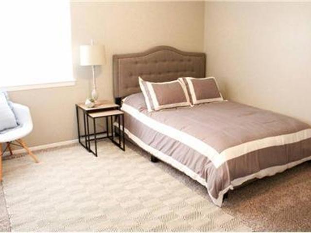 Regency Square Apartments
