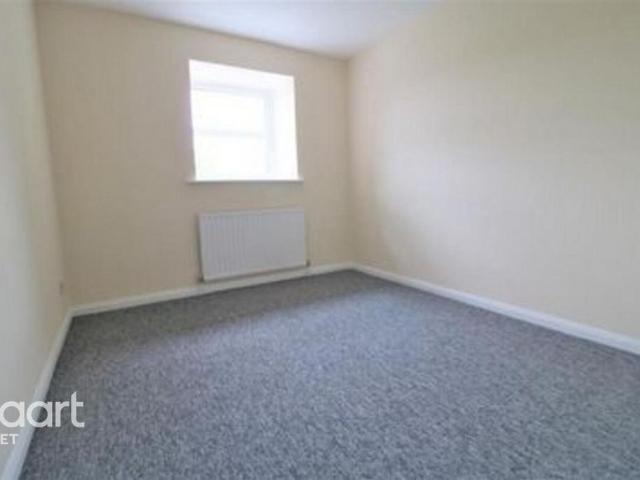Regent Court, Fleet 1 bed apartment to rent £1,150 pcm £265 pw