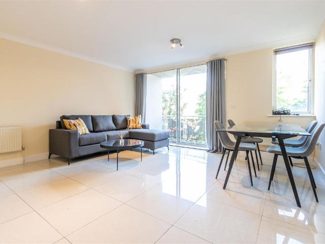 Regent Court, St John's Wood NW8, 1 bed flat to rent, £2,535 pcm | PrimeLocation