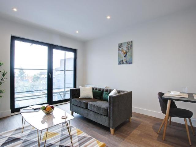 Regent Centre, Gosforth NE3, 1 bed flat to rent, £1,075 pcm | PrimeLocation