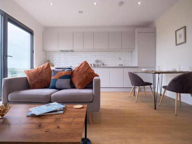 Regent Farm Road, Gosforth, Newcastle Upon Tyne NE3, 2 bed flat to rent, £1,325 pcm | PrimeLocation