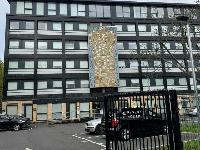 Regent House, Basildon, SS14 1 bed flat to rent £1,175 pcm £271 pw