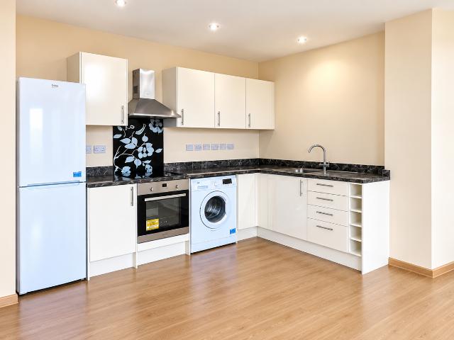 Regent Square, Northampton NN1, 1 bed flat to rent, £840 pcm | PrimeLocation