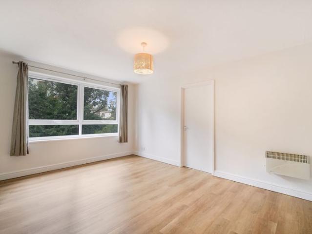 Regent Square, Bruce Road, Bow E3, 1 bed flat to rent, £1,850 pcm | PrimeLocation