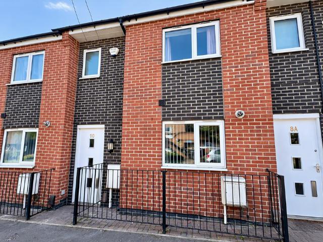 Regent Street, NOTTINGHAM, NG9 3 bed townhouse to rent £1,200 pcm £277 pw