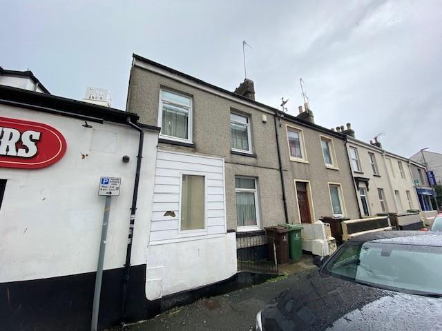 Regent Street, Plymouth PL4 4 bed end of terrace house to rent £2,167 pcm £500 pw