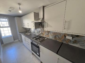 Regent Road, Morecambe LA3, 2 bed flat to rent, £895 pcm | PrimeLocation