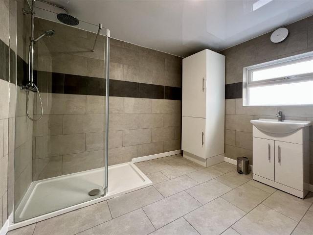 Regent Road, South Gosforth NE3, 2 bed flat to rent, £1,250 pcm | PrimeLocation