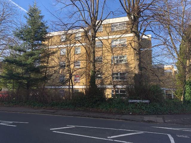 Regents Court, Cheltenham GL51, 2 bed flat to rent, £1,050 pcm | PrimeLocation