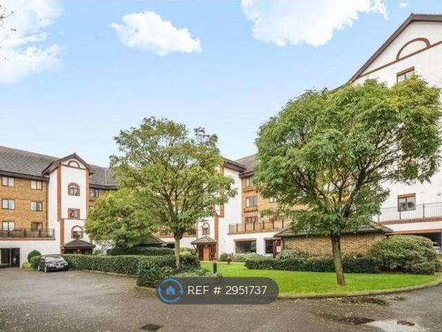 Regents Court, Kingston Upon Thames KT2, 2 bed flat to rent, £1,950 pcm | PrimeLocation