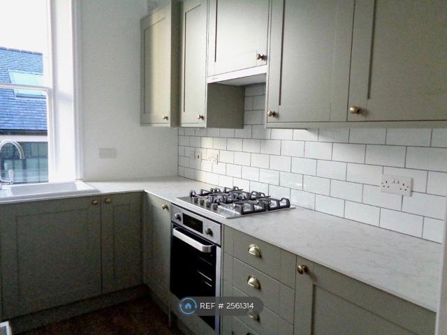 Regents Park Road, London NW1, 1 bed flat to rent, £2,450 pcm | PrimeLocation