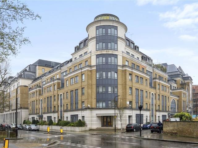 Regents Plaza Apartments, London NW6, 1 bed flat to rent, £2,000 pcm | PrimeLocation