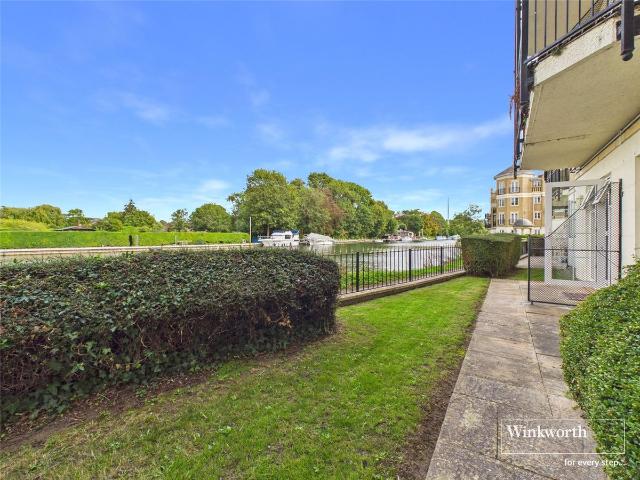Regents Riverside, Brigham Road, Reading, Berkshire RG1, 2 bed flat to rent, £1,750 pcm | PrimeLocation