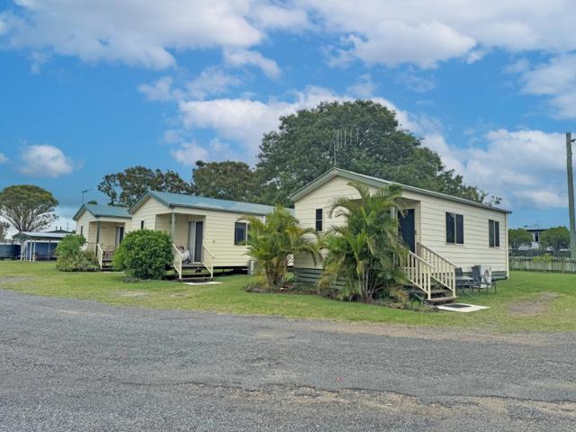 REGIONAL CARAVAN PARK LEASE OPPORTUNITY | Resort Brokers ID: LH009114