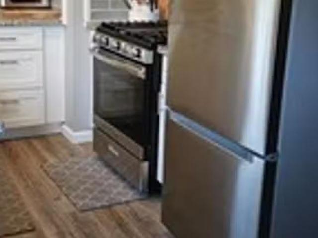 Regina Bach, 674 Oxford Ave, Clovis 2 Bedroom 1 Bath