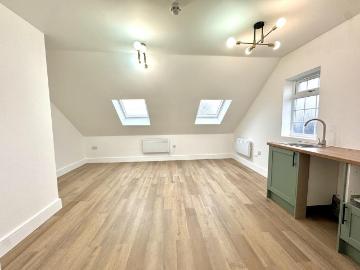 Regina Road, Southall, UB2 6 bed semi detached house to rent £6,500 pcm £1,500 pw