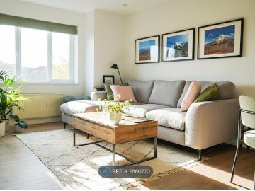 Regis Court, Mitcham CR4, 1 bed flat to rent, £2,450 pcm | PrimeLocation