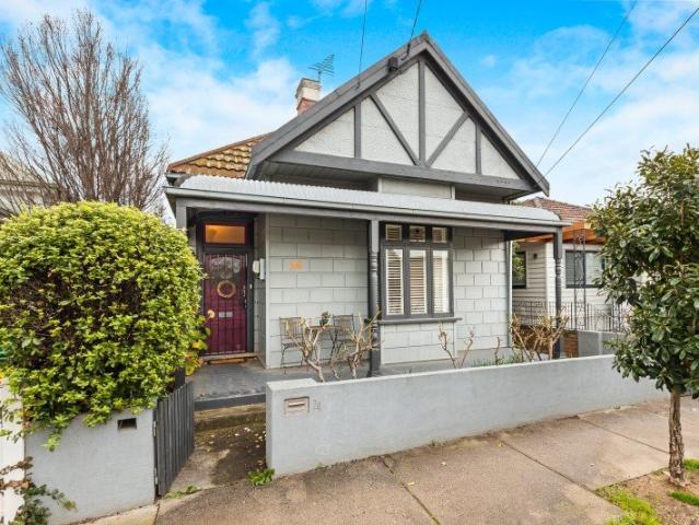 Register to Inspect / Charming Edwardian in the Heart of Seddon