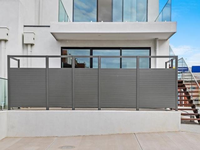 Register to Inspect / Stylish Yarraville Living in a Prime Location