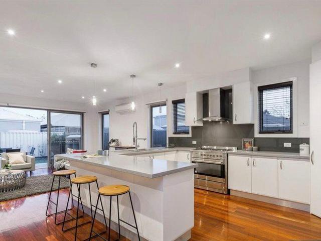 Register to Inspect / Spacious Four Bedroom Home in the heart of South Kingsville