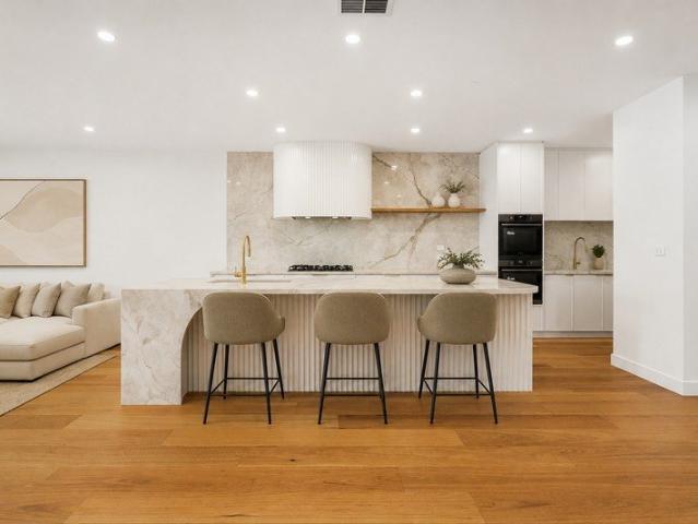 Register to Inspect / Spacious & Luxurious Family Home
