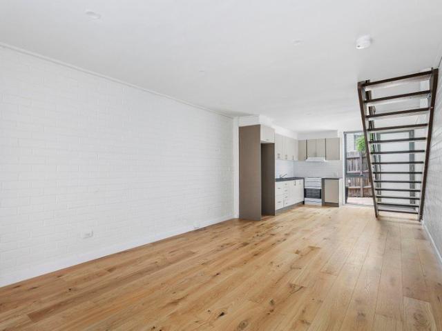 Register to Inspect / Two Level Residence Near the River