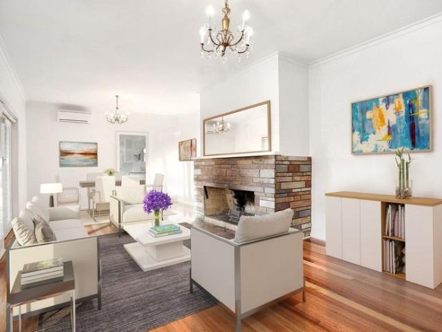 REGISTER TO INSPECT VIA REALESTATE.COM.AU LINK & PHOTO ID MUST BE PROVIDED AT ENTRY, WHEN VIEWING ALL RENTAL PROPERTIES WITH BARRY PLANT FRANKSTON
