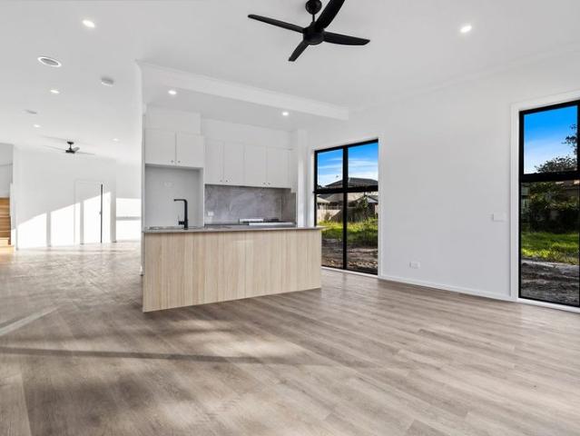 REGISTER TO INSPECT VIA REALESTATE.COM.AU LINK & PHOTO ID MUST BE PROVIDED AT ENTRY, WHEN VIEWING ALL RENTAL PROPERTIES WITH BARRY PLANT FRANKSTON