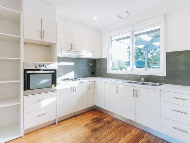REGISTER TO INSPECT VIA REALESTATE.COM.AU LINK & PHOTO ID MUST BE PROVIDED AT ENTRY, WHEN VIEWING ALL RENTAL PROPERTIES WITH BARRY PLANT FRANKSTON
