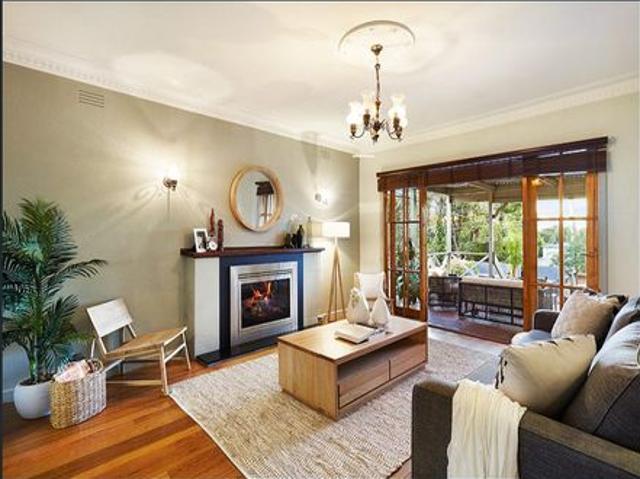 REGISTER TO INSPECT VIA REALESTATE.COM.AU LINK & PHOTO ID MUST BE PROVIDED AT ENTRY, WHEN VIEWING ALL RENTAL PROPERTIES WITH BARRY PLANT FRANKSTON
