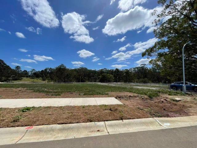 Registered Park Facing Land | Walk to Station & Ed.Square | Dual Street Frontage