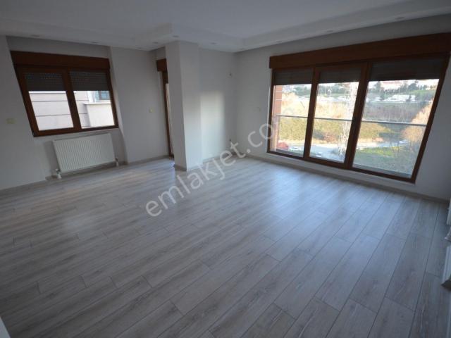 Reha Medin Soyak Bölgesi İfm Karşısı 125m2 2+2 Dubleks