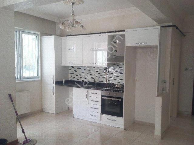 Rehber Emlak'tan Güneykentte Kiralık 2+1 Daire