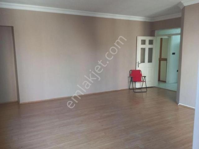 Rehber Emlaktan Ensar Sitesinde Satılık 3+1 Daire