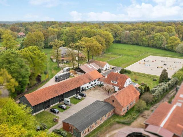Reiterhof mit Entwicklungspotenzial