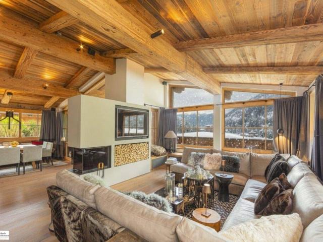 Reith bei Kitzbühel: Wunderschönes Alpen Chalet mit Ausblick in sehr guter Lage