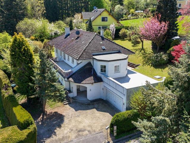 Reizvolles Einfamilienhaus in sonniger Lage mit Gartenidylle und Erweiterungspotenzial