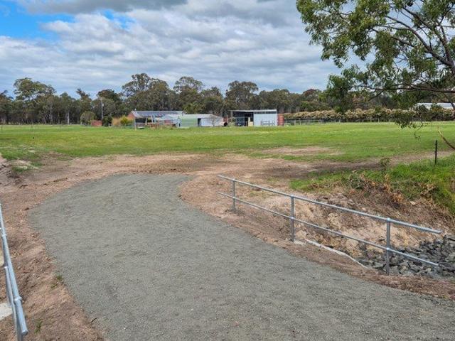 REIDENTIAL LAND OFFERING SPACE & COUNTRY TOWN CHARM