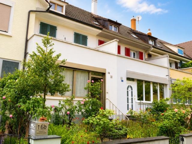 Reihen EFH mit Garten und separater Gargenparzelle im Bieterverfahren