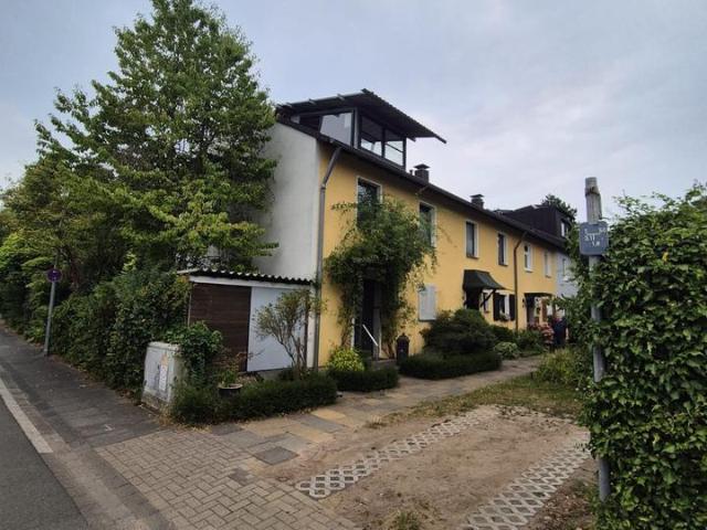 Reihendhaus in Kippekausen. ruhig und dennoch zentral