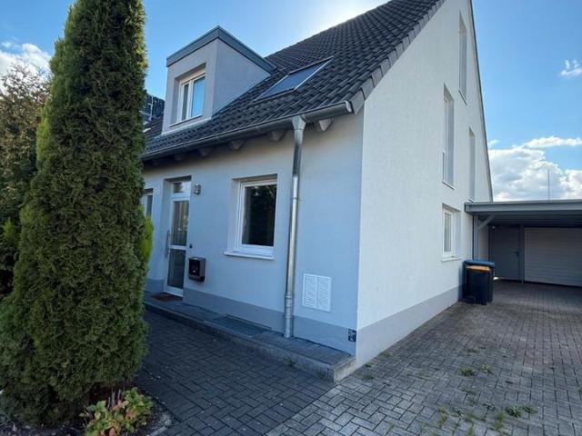 Reiheneckhaus mit Carport und Wärmepumpe in Münster Albachten