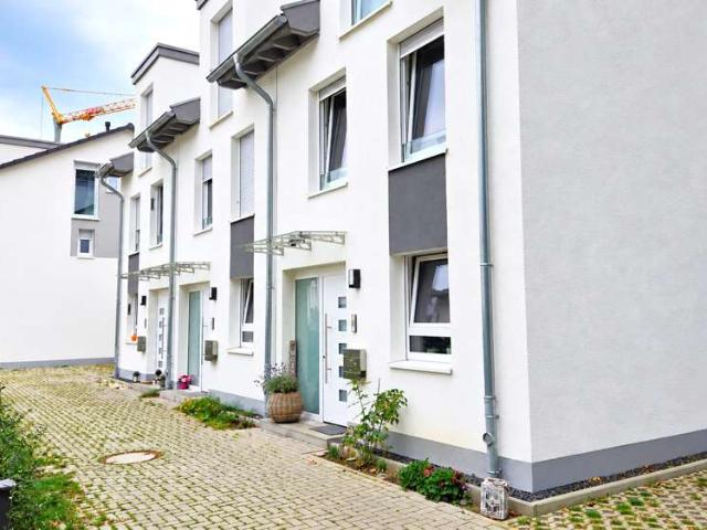 Reihenendhaus mit ca. 141 m² Wohnfläche und Garten ab dem 01.05.2027 zur MIETE