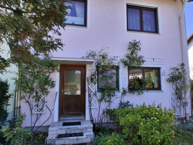 Reihenendhaus mit großem Westgarten – stadtnah, privat & provisionsfrei