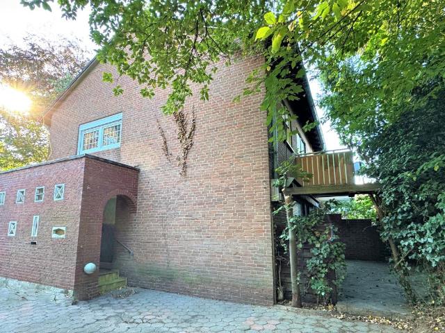 Reihenendhaus auf großem Eigentumsgrundstück in Bramsche