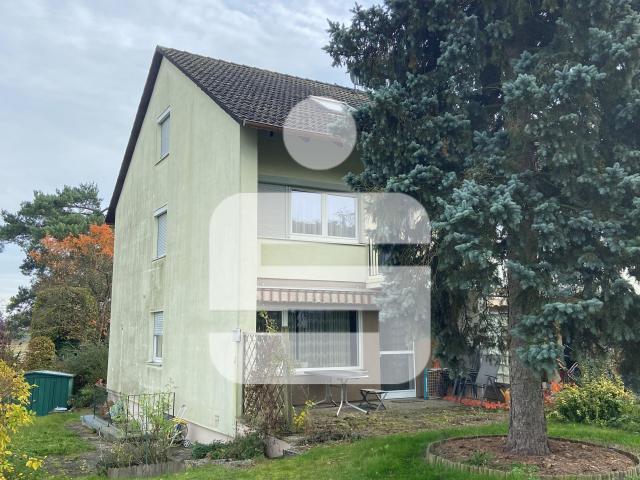 Reihenendhaus an der Baugrenze in Spardorf. eine Lage zum Wohlfühlen