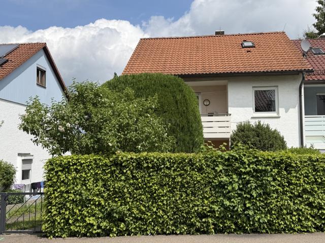 Reihenendhaus für die Familie mit Garten, Balkon und Garage!