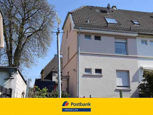 Reihenendhaus in der beliebten Mannstaedt Siedlung teilweise modernisiert